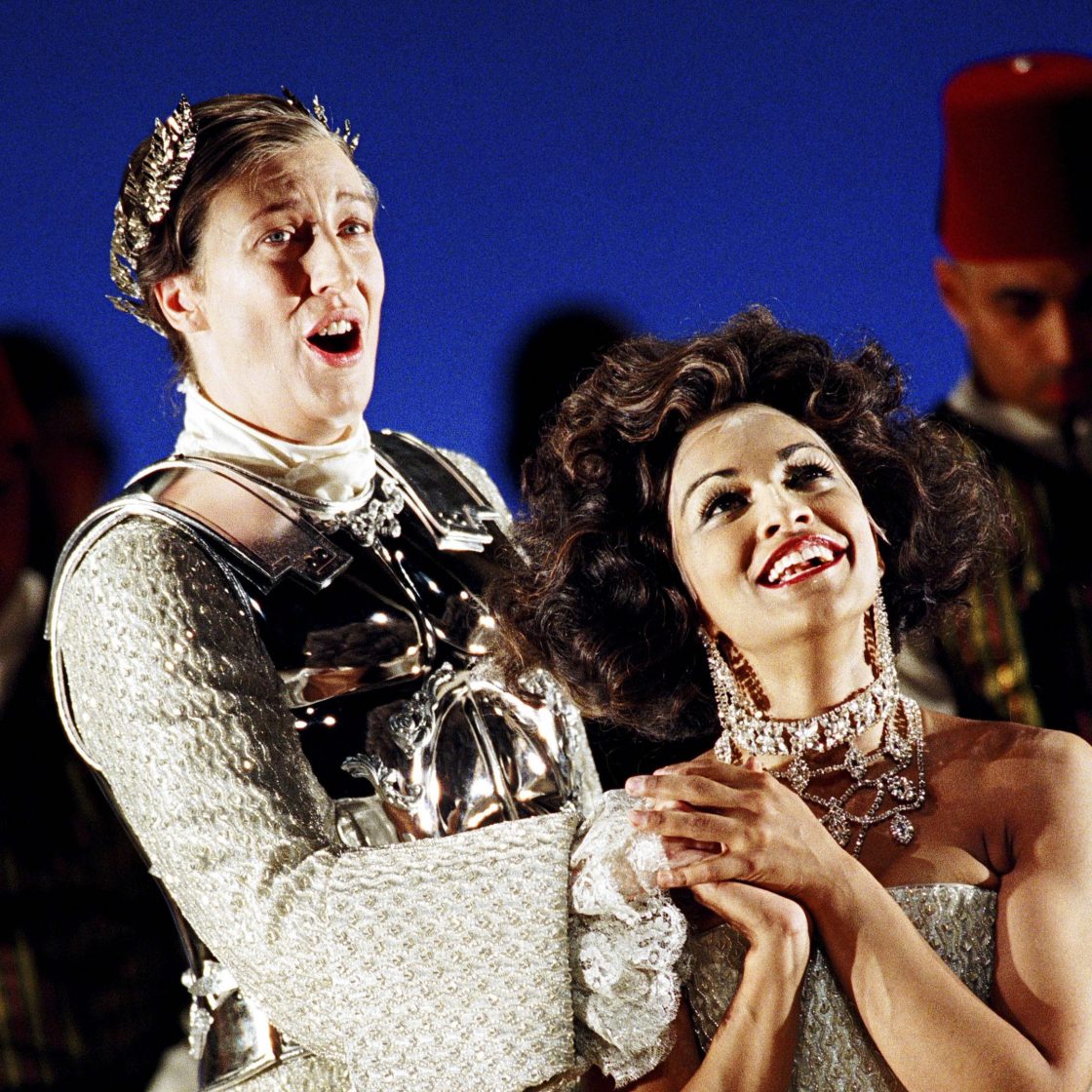 Watch Giulio Cesare on demand