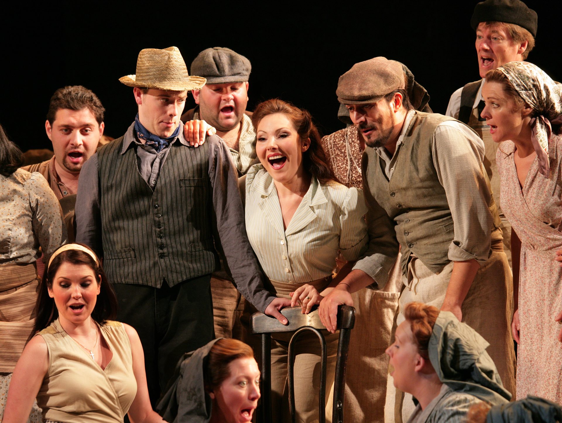 Support the autumn season