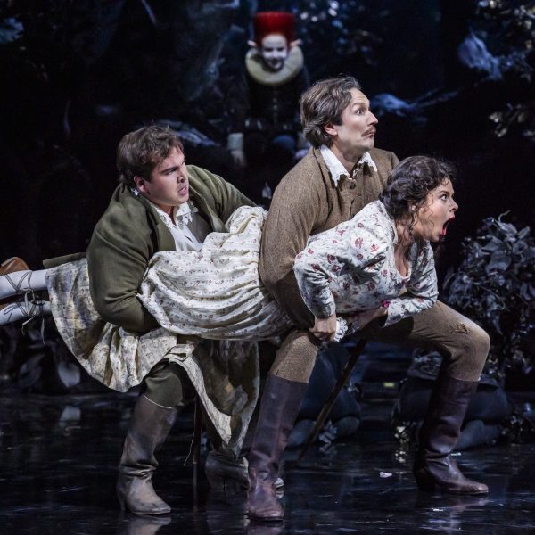 Autumn Season 2025 photo gallery